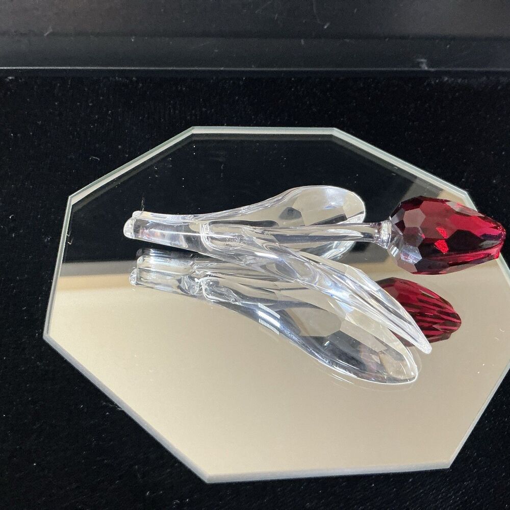 Swarovski Crystal 2002-3? SCS Renewal Gift Large 4.5” Tulip Red Color